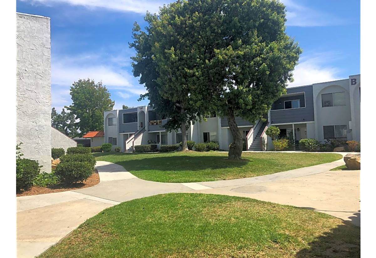 Apartment for rent at 266 N El Camino Real, Oceanside, CA 92058