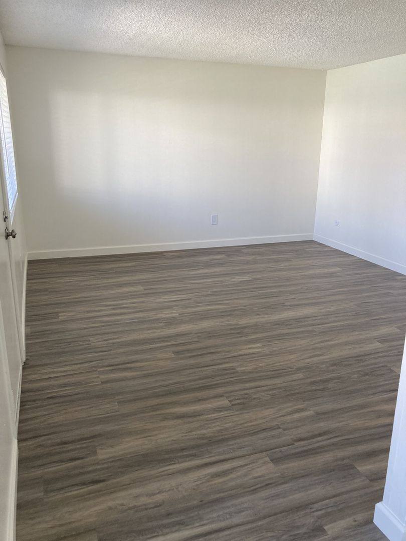 Apartment for rent at 266 N El Camino Real, Oceanside, CA 92058
