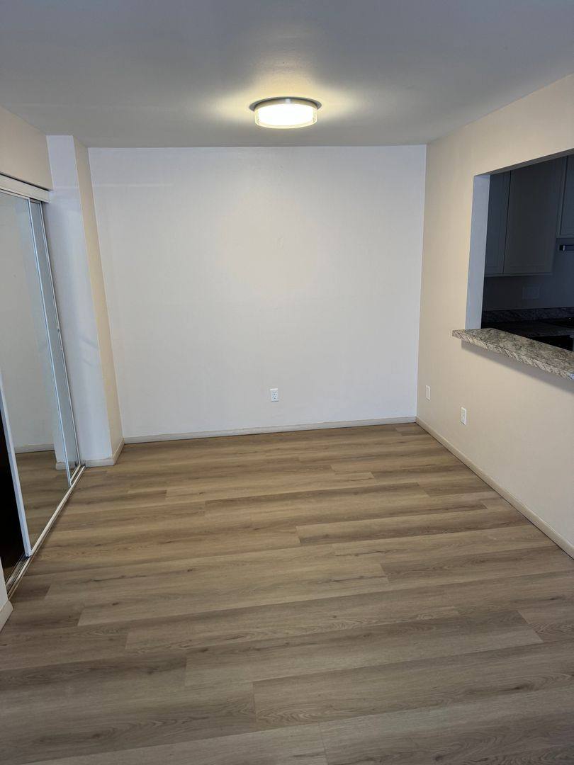 Apartment for rent at 1670 Shawano Ave, Green Bay, WI 54303