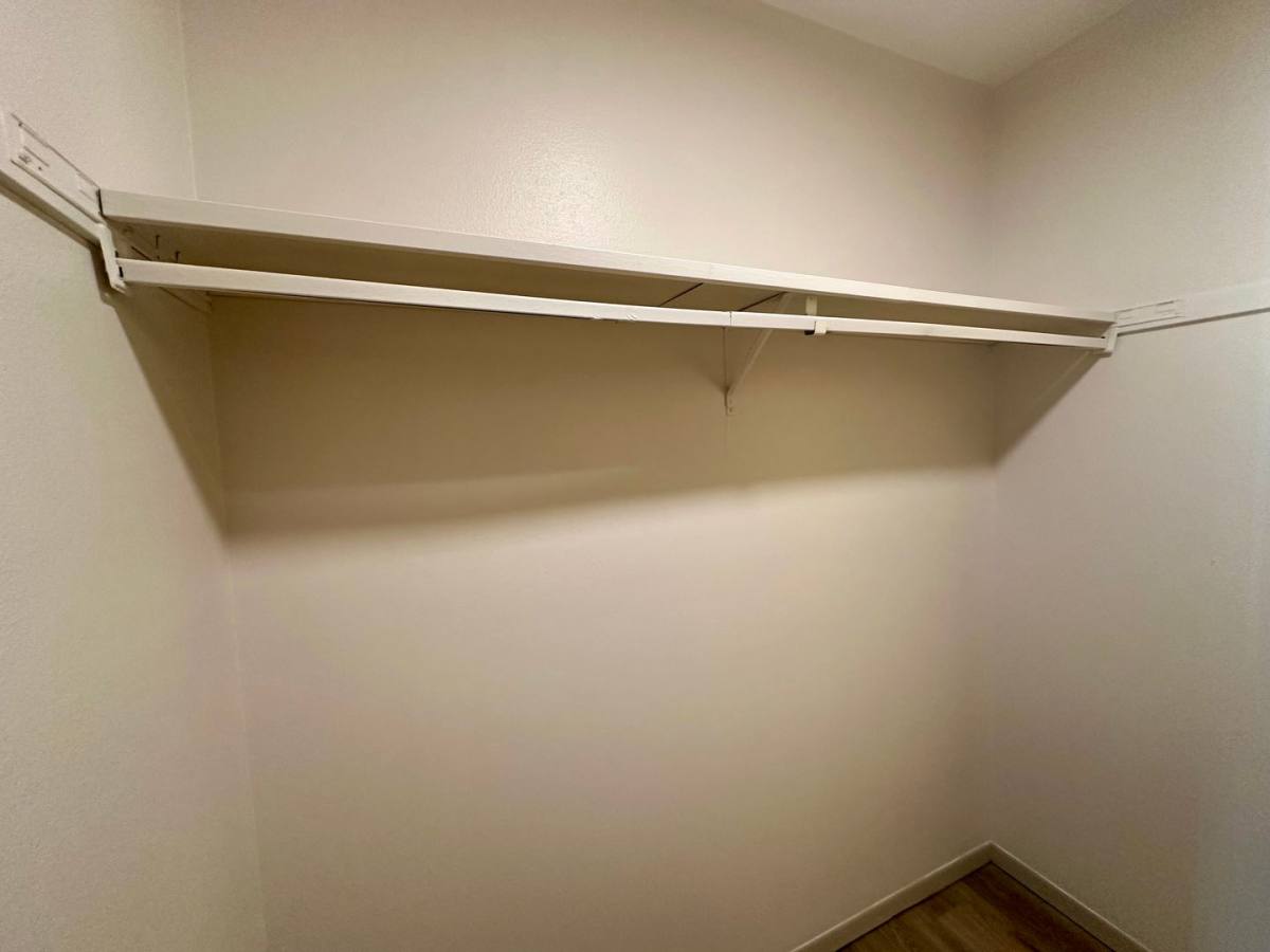 1670 Shawano Ave, Green Bay, WI 54303 - Apartment for Rent - Image 10