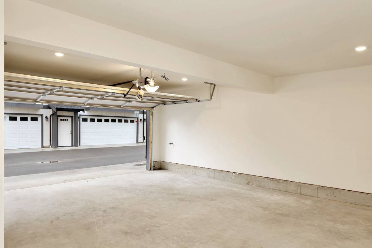Apartment for rent at 2900, 2912, 2924 Shore Pine Place, Blaine, WA 98230