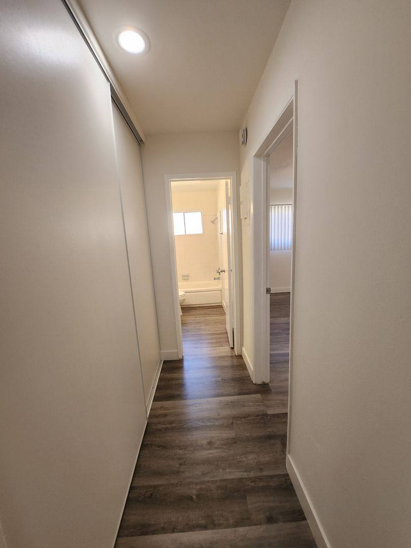Apartment for rent at 604 E Verdugo Ave, Burbank, CA 91501