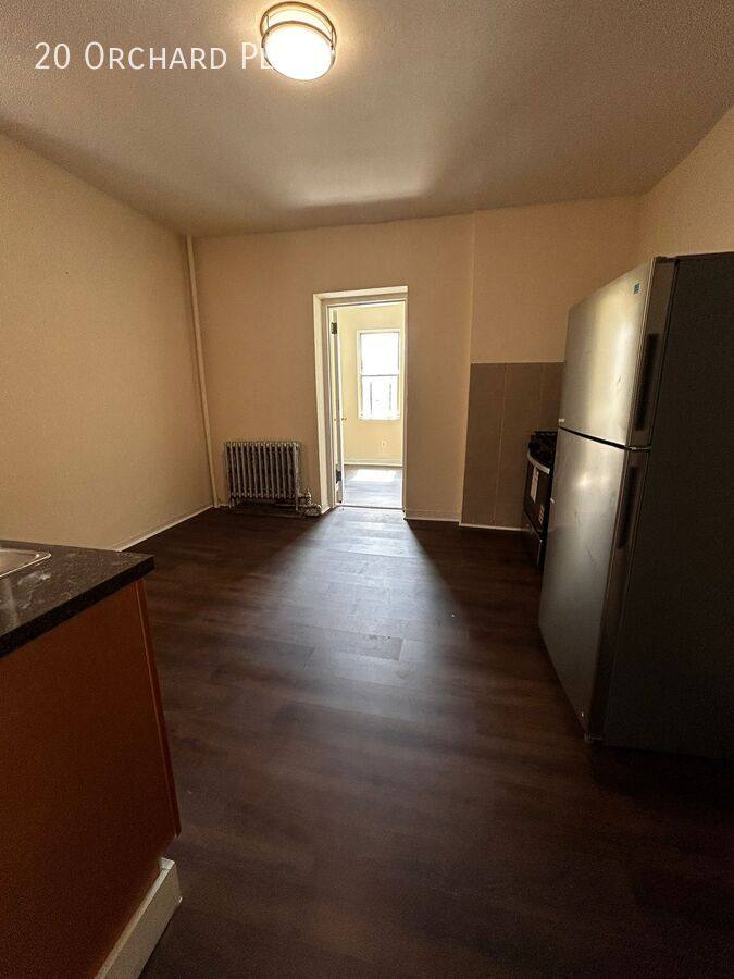Apartment for rent at 20 Orchard Place, Yonkers, NY 10703