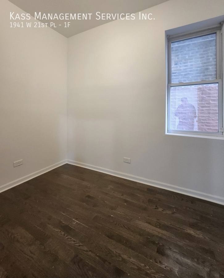 Apartment for rent at 1941 W 21st Place #1F, Chicago, IL 60608
