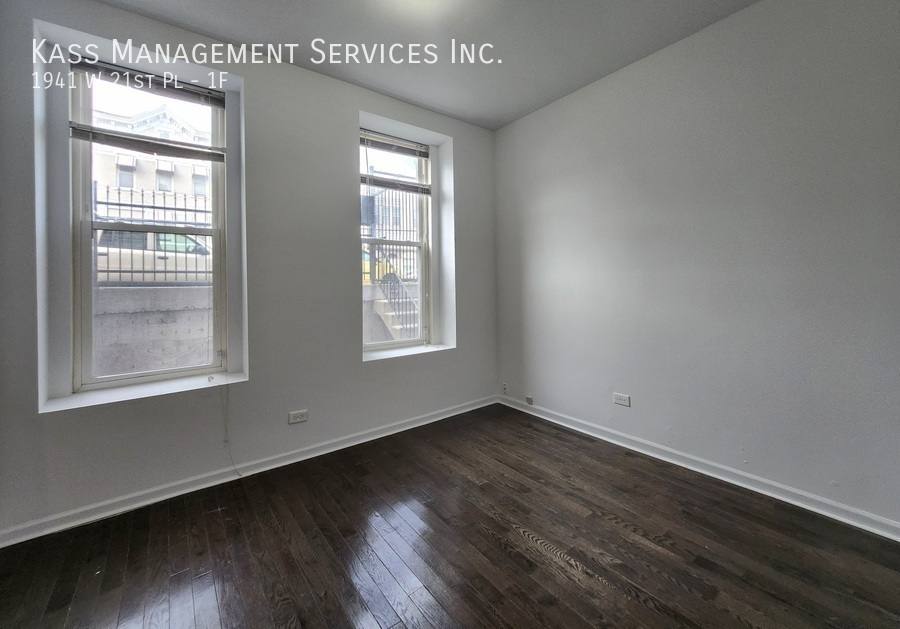 Apartment for rent at 1941 W 21st Place #1F, Chicago, IL 60608