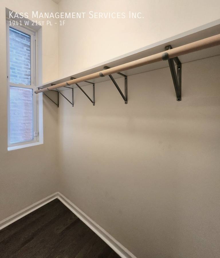 Apartment for rent at 1941 W 21st Place #1F, Chicago, IL 60608