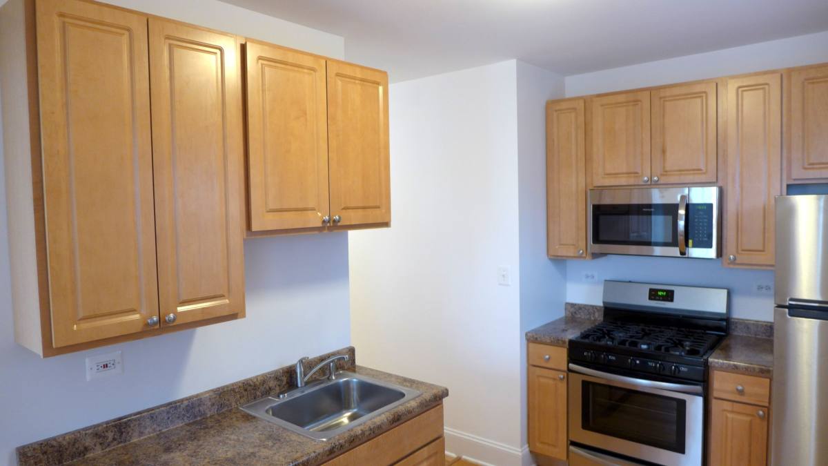 Apartment for rent at 7226-38 W Roosevelt Rd, Forest Park, IL 60130