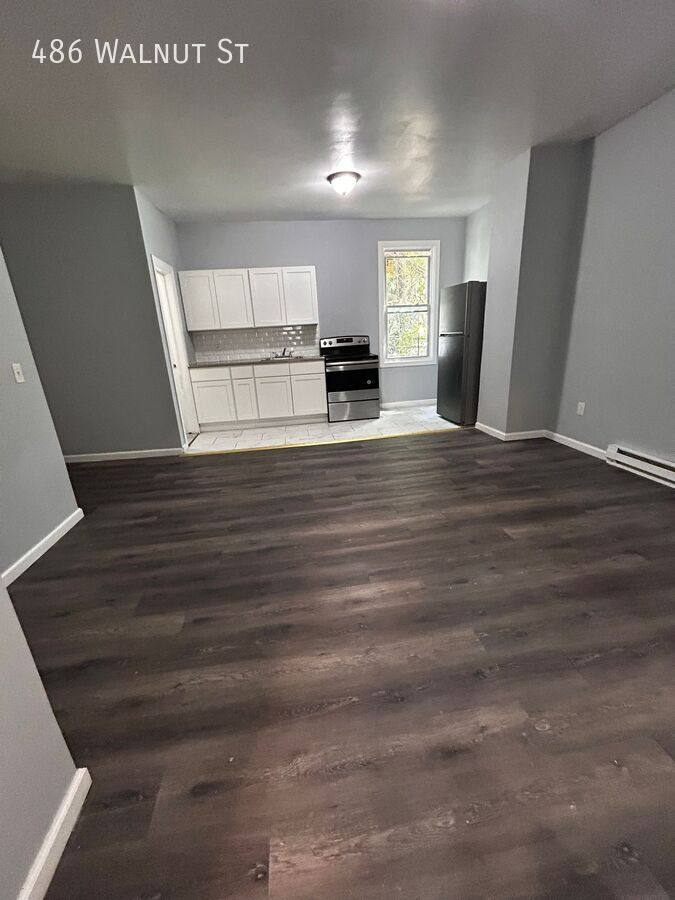 Apartment for rent at 486 Walnut St, Yonkers, NY 10701