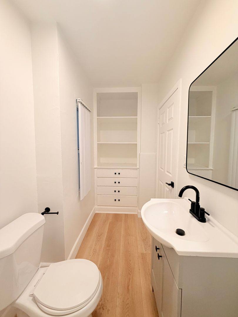 Apartment for rent at 4705 Willow Brook Ave #1, Los Angeles, CA 90029