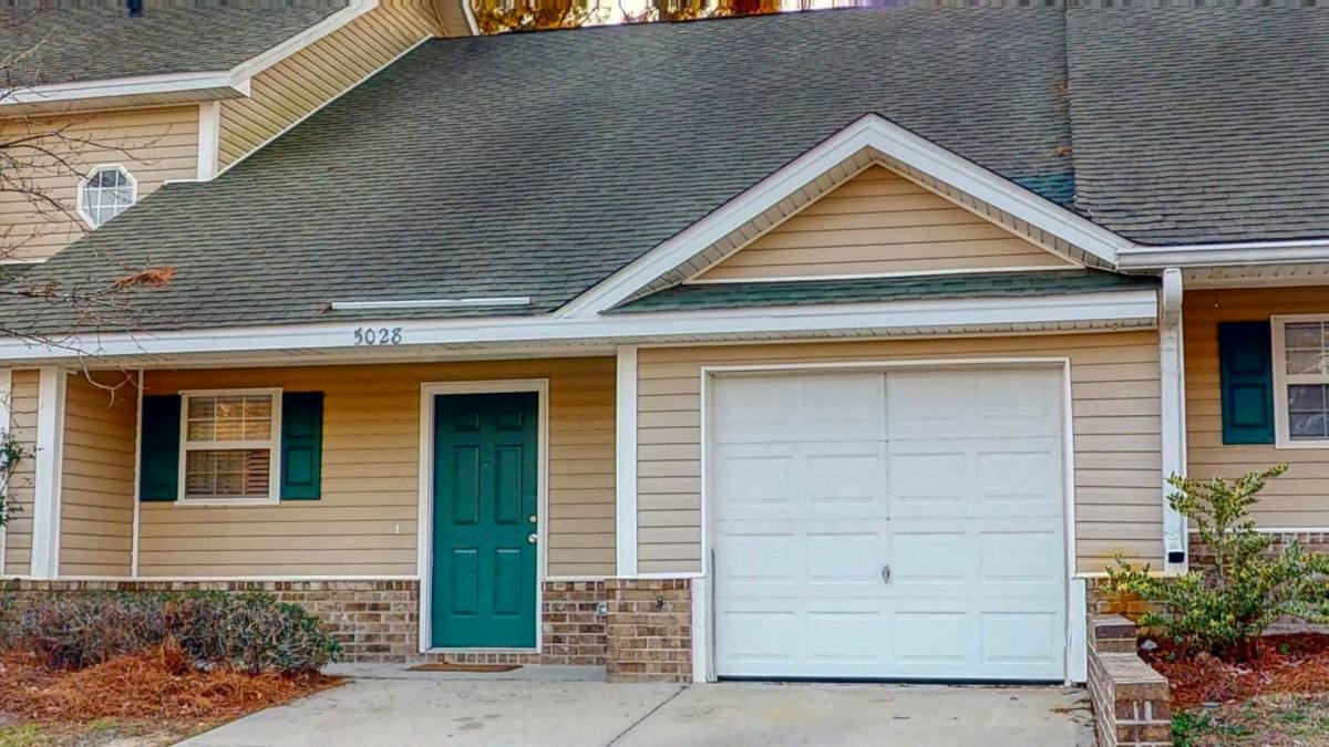 Townhouse for rent at 5028 Winfield Dr, Rincon, GA 31326