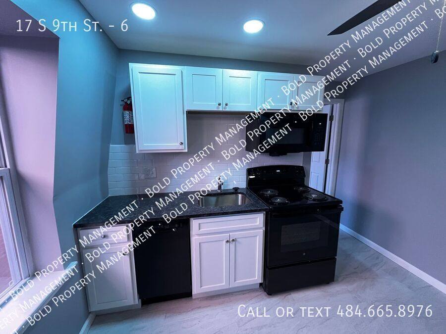 Apartment for rent at 17 S 9th St #6, Reading, PA 19602