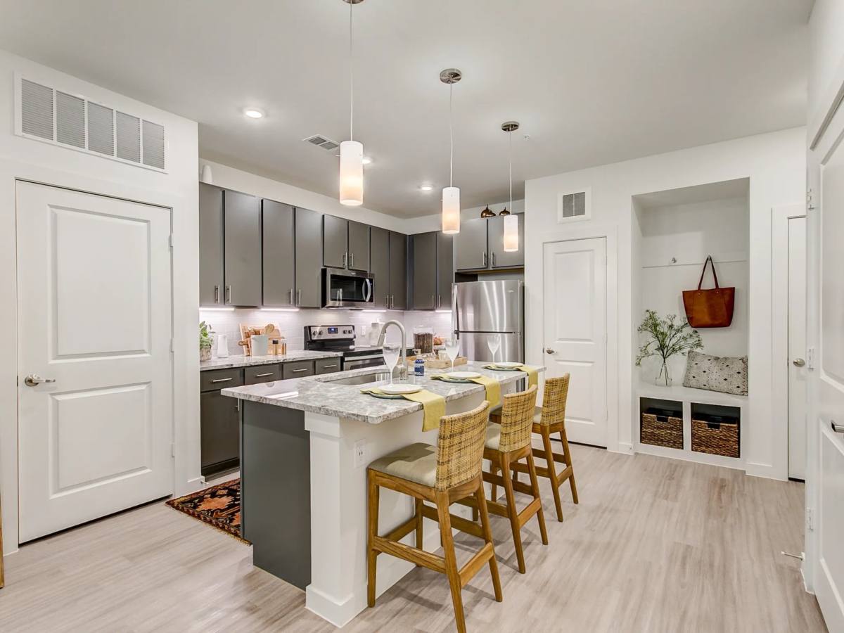 Apartment for rent at 821 Camino Vaquero Parkway #A6-77, Manchaca, TX 78652
