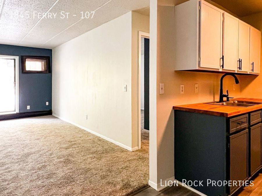 Apartment for rent at 1845 Ferry St #107, Anoka, MN 55303