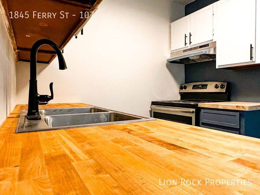 Apartment for rent at 1845 Ferry St #107, Anoka, MN 55303