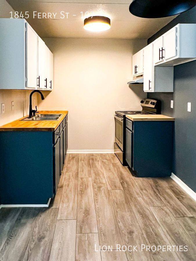 Apartment for rent at 1845 Ferry St #107, Anoka, MN 55303