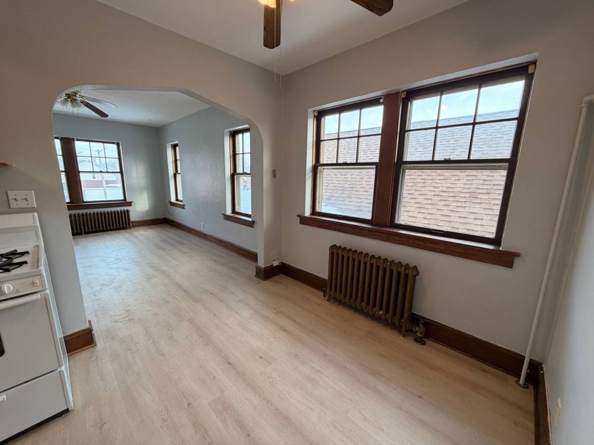Apartment for rent at 2701 Arlington Ave, Racine, WI 53403