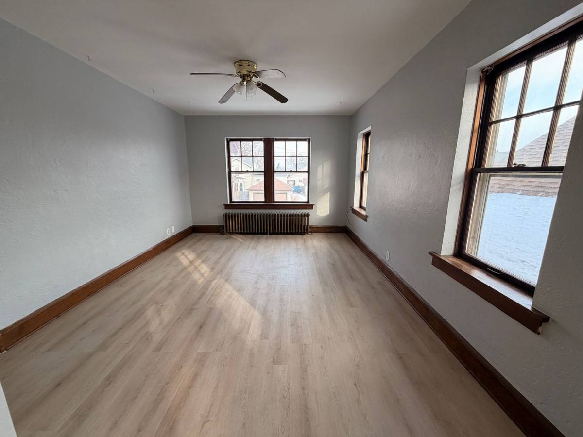 Apartment for rent at 2701 Arlington Ave, Racine, WI 53403