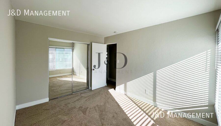 Apartment for rent at 6245 Stanley Ave W, San Diego, CA 92115