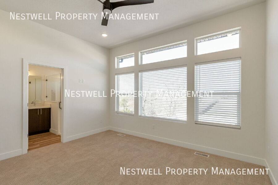 Townhouse for rent at 4349 W 5430 S #D, Roy, UT 84067