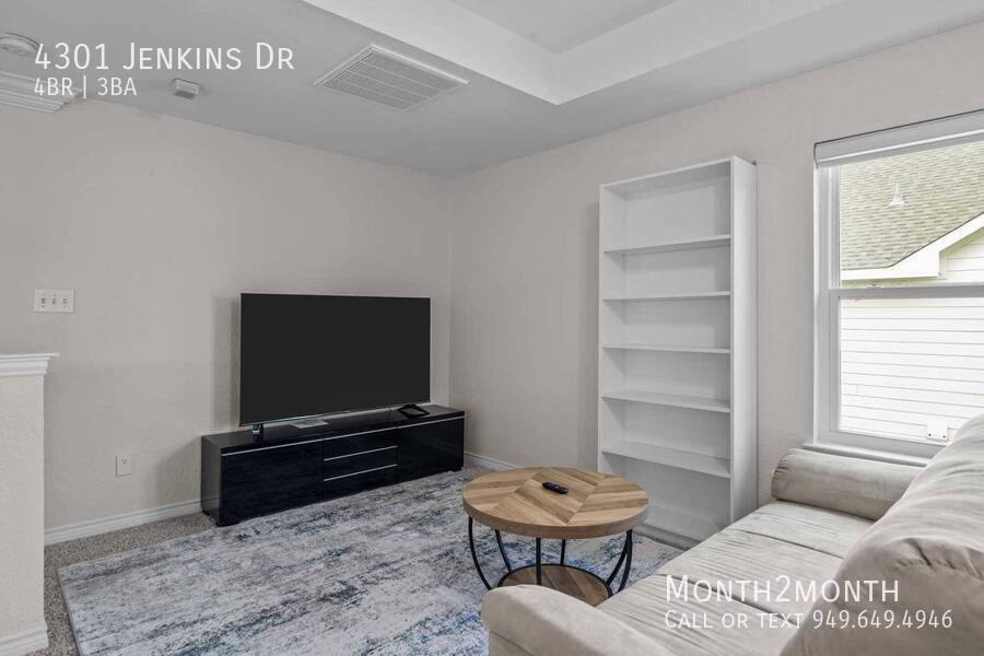 House for rent at 4301 Jenkins Dr, Plano, TX 75024