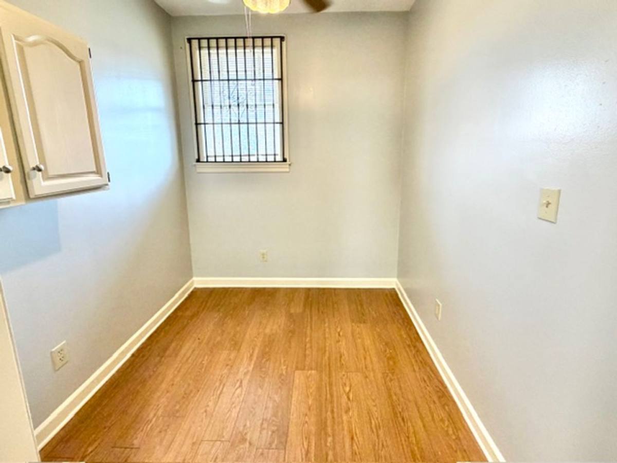 Apartment for rent at 2532 Sam Cooper, Memphis, TN 38112