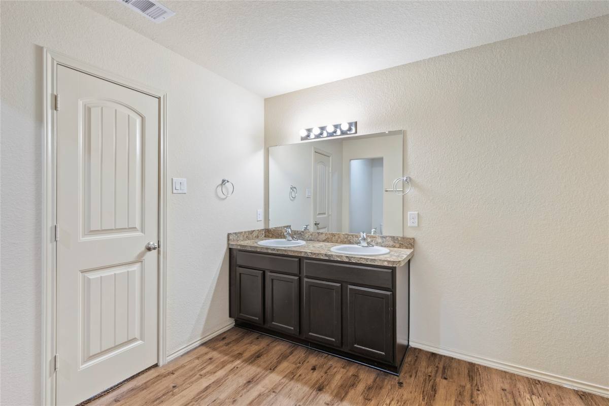 Apartment for rent at 24407 Pigeon Berry Dr, Spring, TX 77373