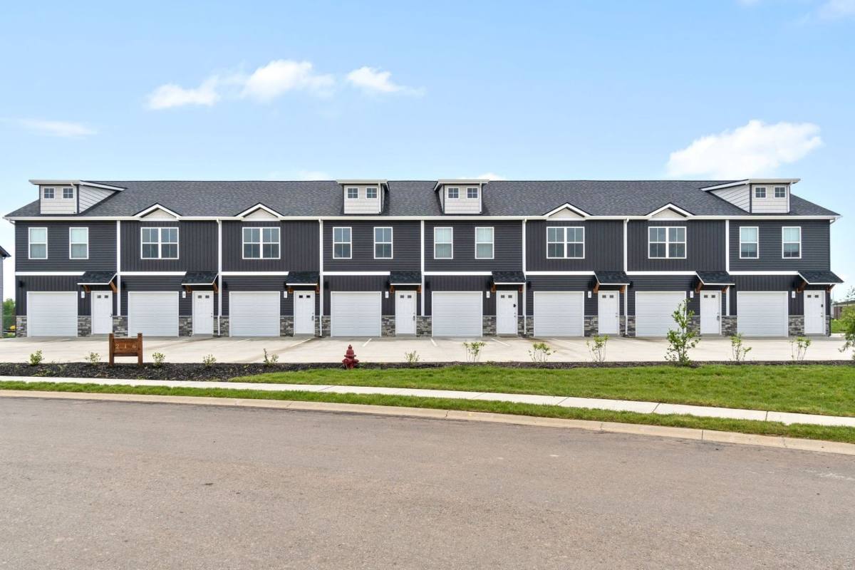 Apartment for rent at 216-C Drayton Dr, Clarksville, TN 37042