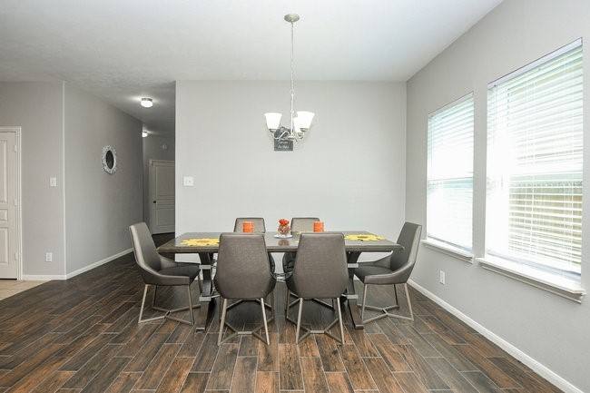 Apartment for rent at 3318 Grand Cane Lane, Rosenberg, TX 77471
