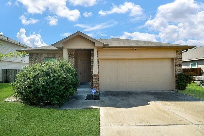 Apartment for rent at 3318 Grand Cane Lane, Rosenberg, TX 77471
