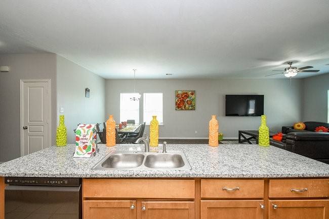 Apartment for rent at 3318 Grand Cane Lane, Rosenberg, TX 77471