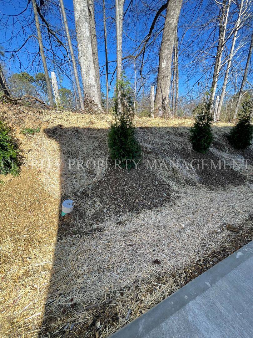 Apartment for rent at 3413 Peerless Rd, Cleveland, TN 37312