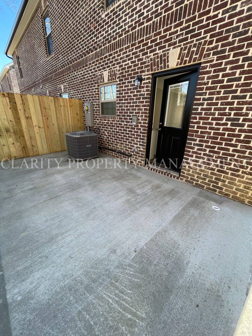 Apartment for rent at 3413 Peerless Rd, Cleveland, TN 37312