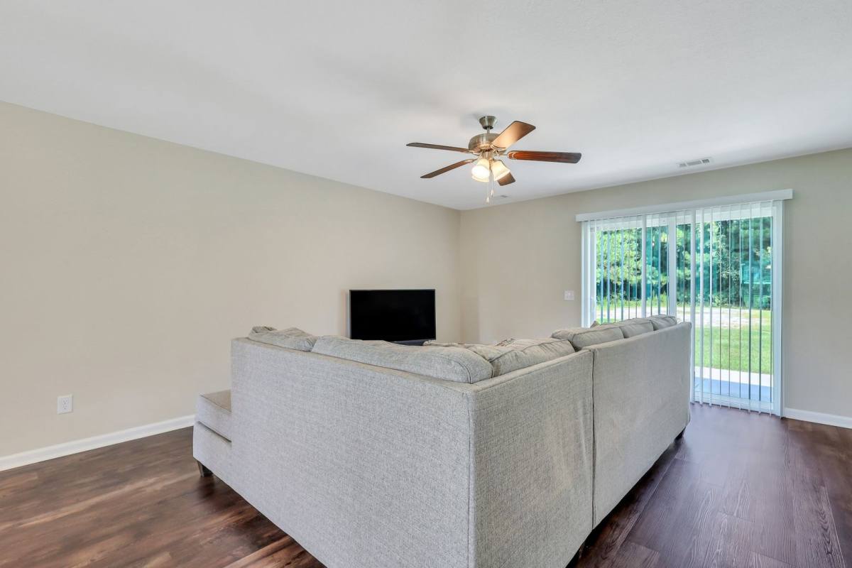 House for rent at 58 Creekside Dr NW, Ludowici, GA 31316