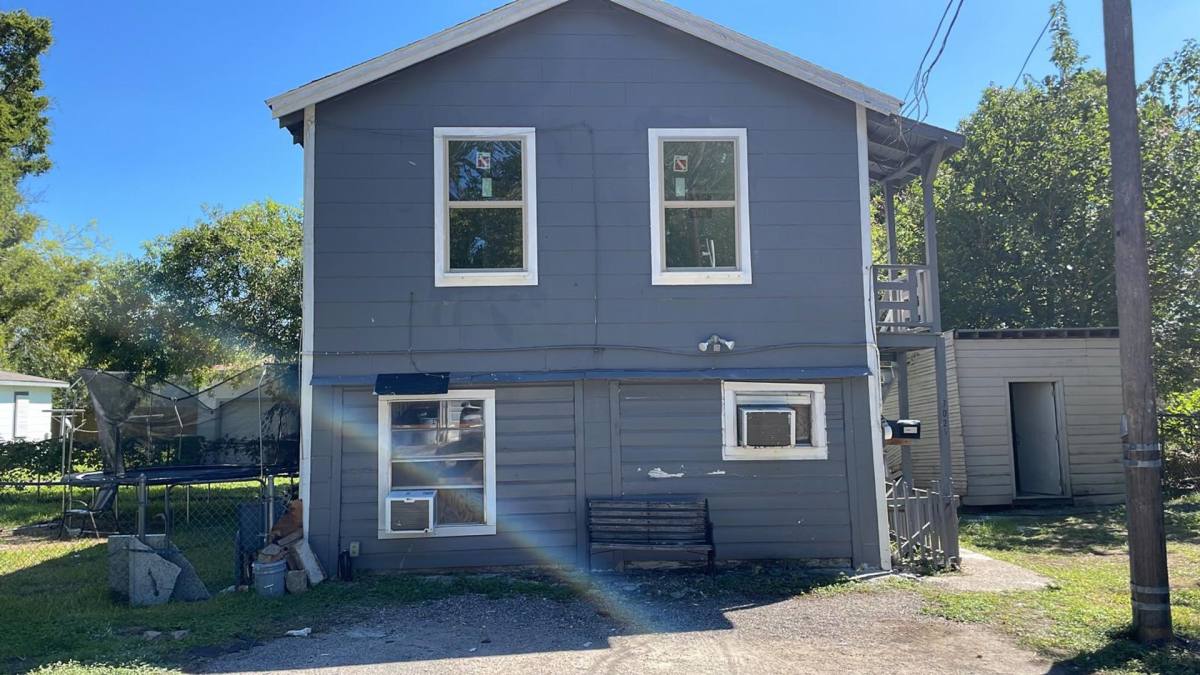 House for rent at 702 Rosedale St #1 Upstairs, La Marque, TX 77568