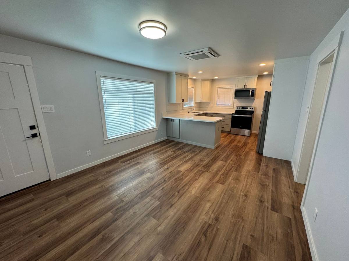 Apartment for rent at 162 Kenmass Ave, Auburn, CA 95603
