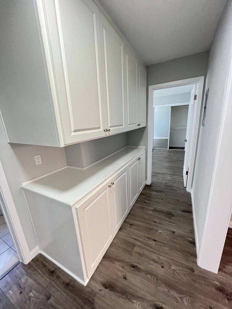 Apartment for rent at 1256 Granville Ave, Los Angeles, CA 90025
