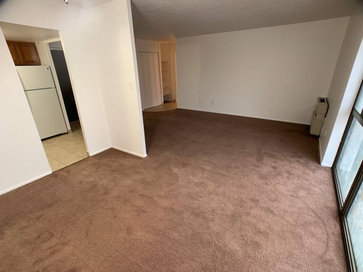 Apartment for rent at 604 Shaw Ave, McKeesport, PA 15132
