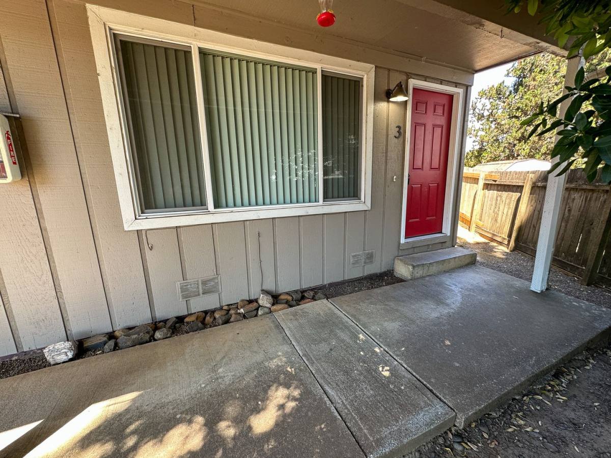 Apartment for rent at 514 NE Dallas Court, Dallas, OR 97338