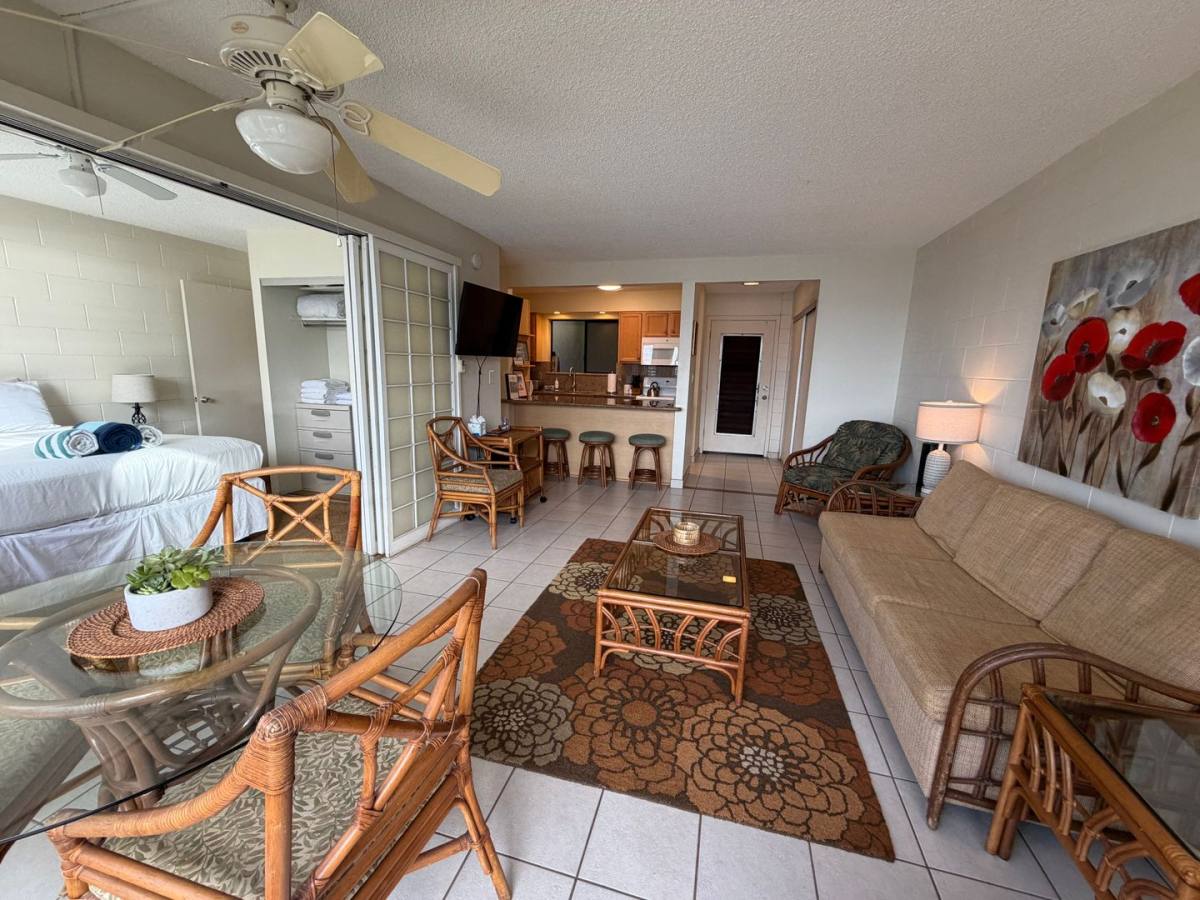 Apartment for rent at 280 Hauoli St, Wailuku, HI 96793