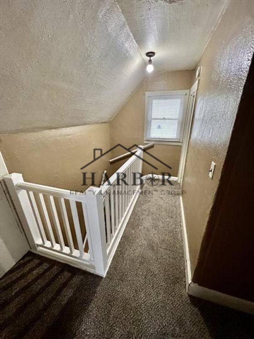 House for rent at 403 10th St NW, Austin, MN 55912