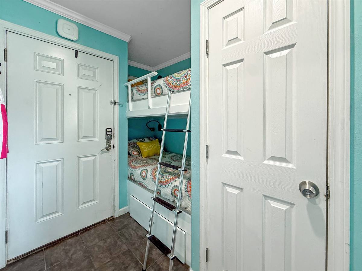 Condo for rent at 9520 Seawall Blvd #329, Galveston, TX 77554