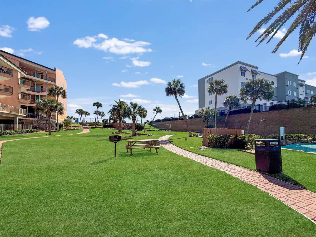 Condo for rent at 9520 Seawall Blvd #329, Galveston, TX 77554
