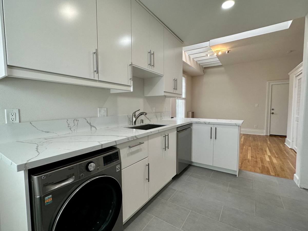 Apartment for rent at 2066 4th Ave, San Diego, CA 92101