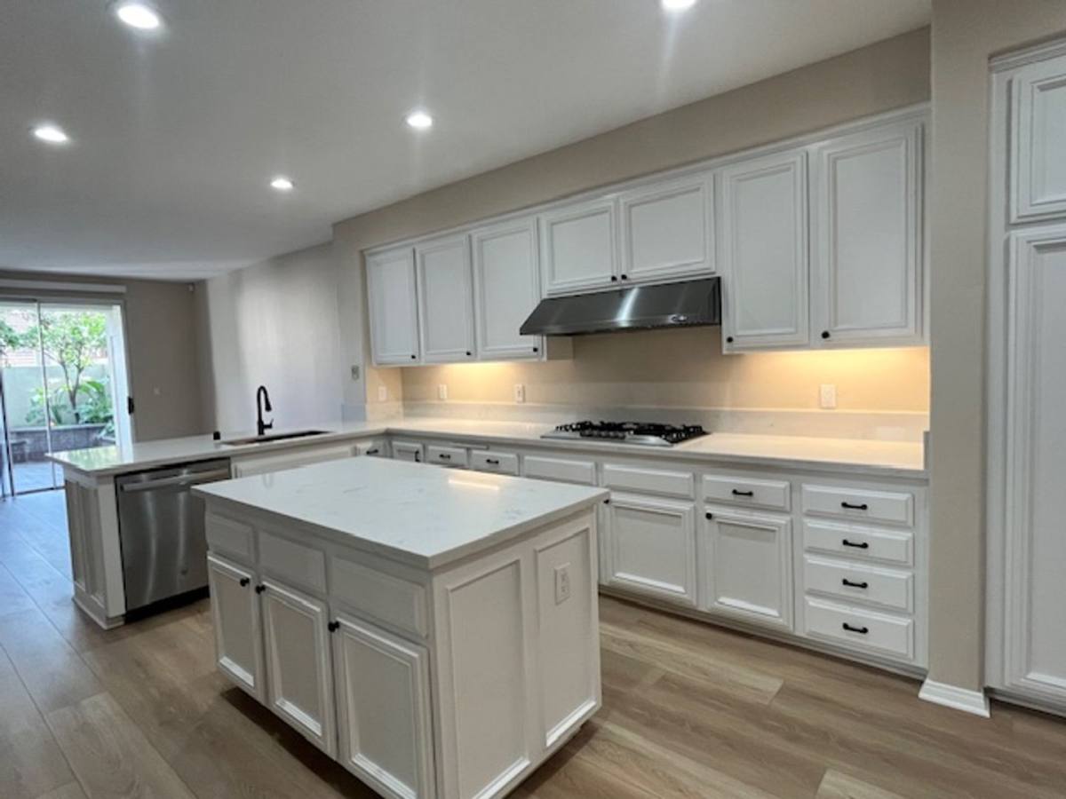 Townhouse for rent at 16 Brigmore Aisle, Irvine, CA 92603