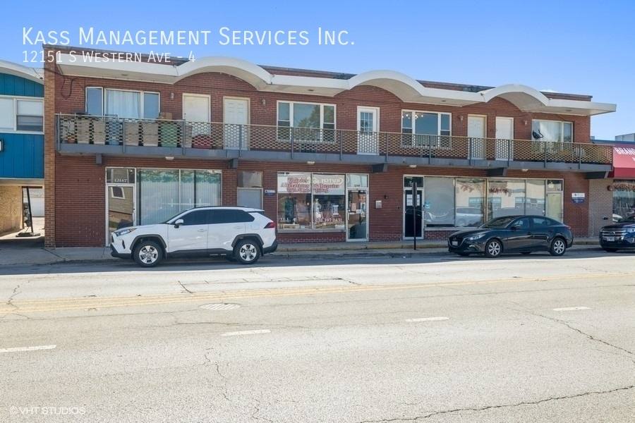 Condo for rent at 12151 S Western Ave #4, Blue Island, IL 60406