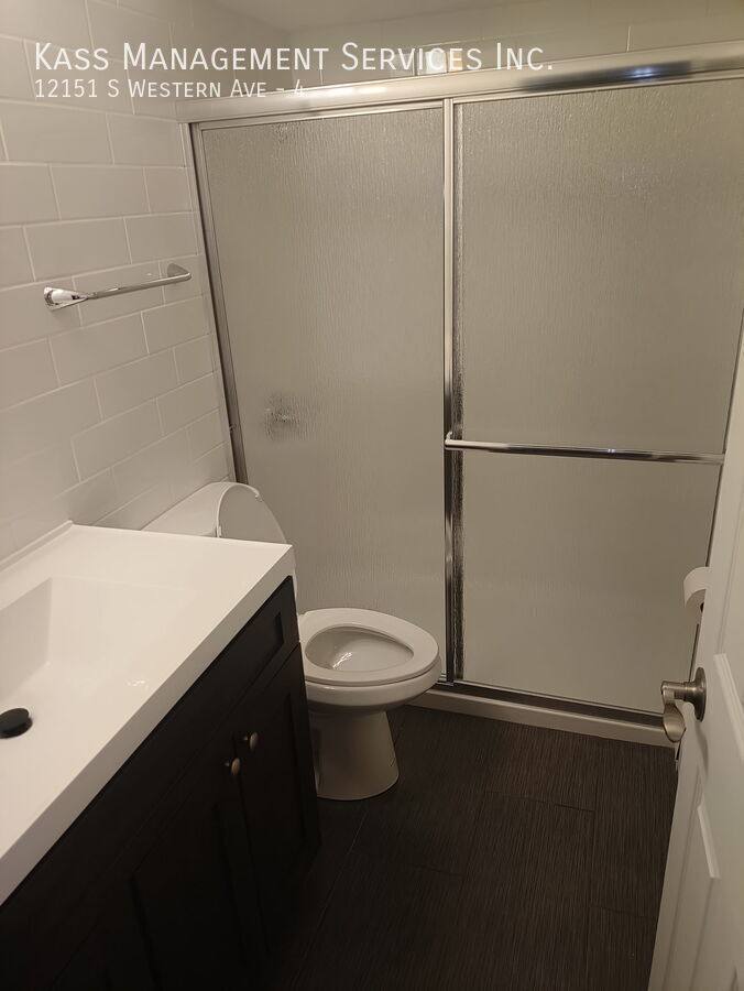 Condo for rent at 12151 S Western Ave #4, Blue Island, IL 60406