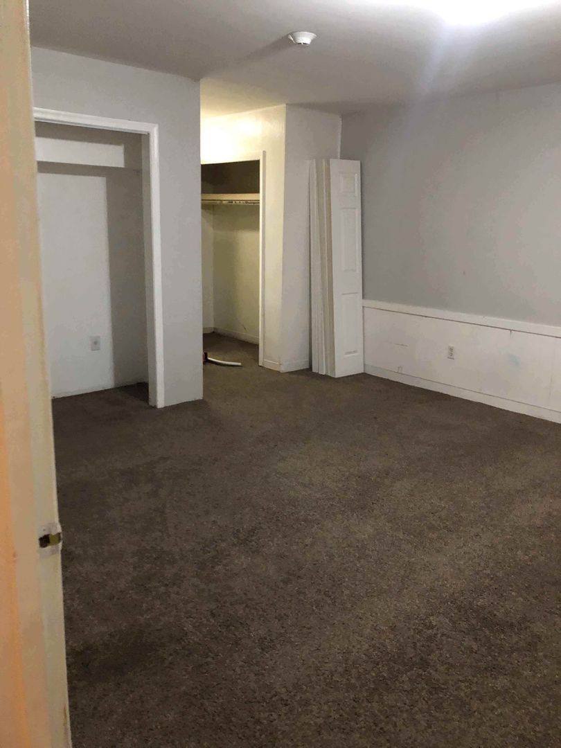 Apartment for rent at 1217 Moss St, Reading, PA 19604