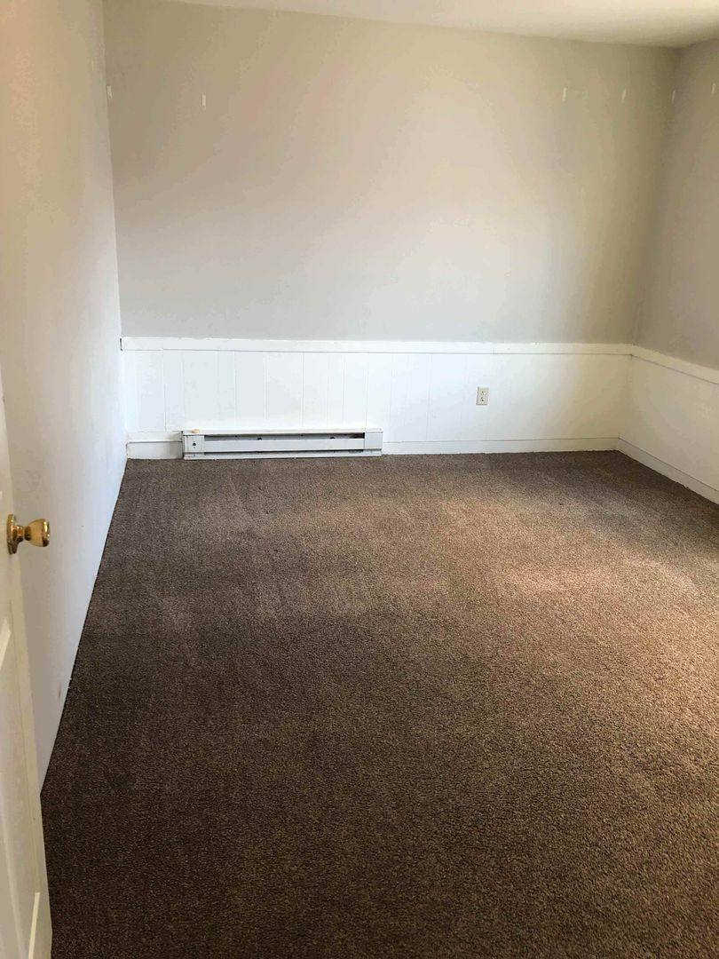 Apartment for rent at 1217 Moss St, Reading, PA 19604