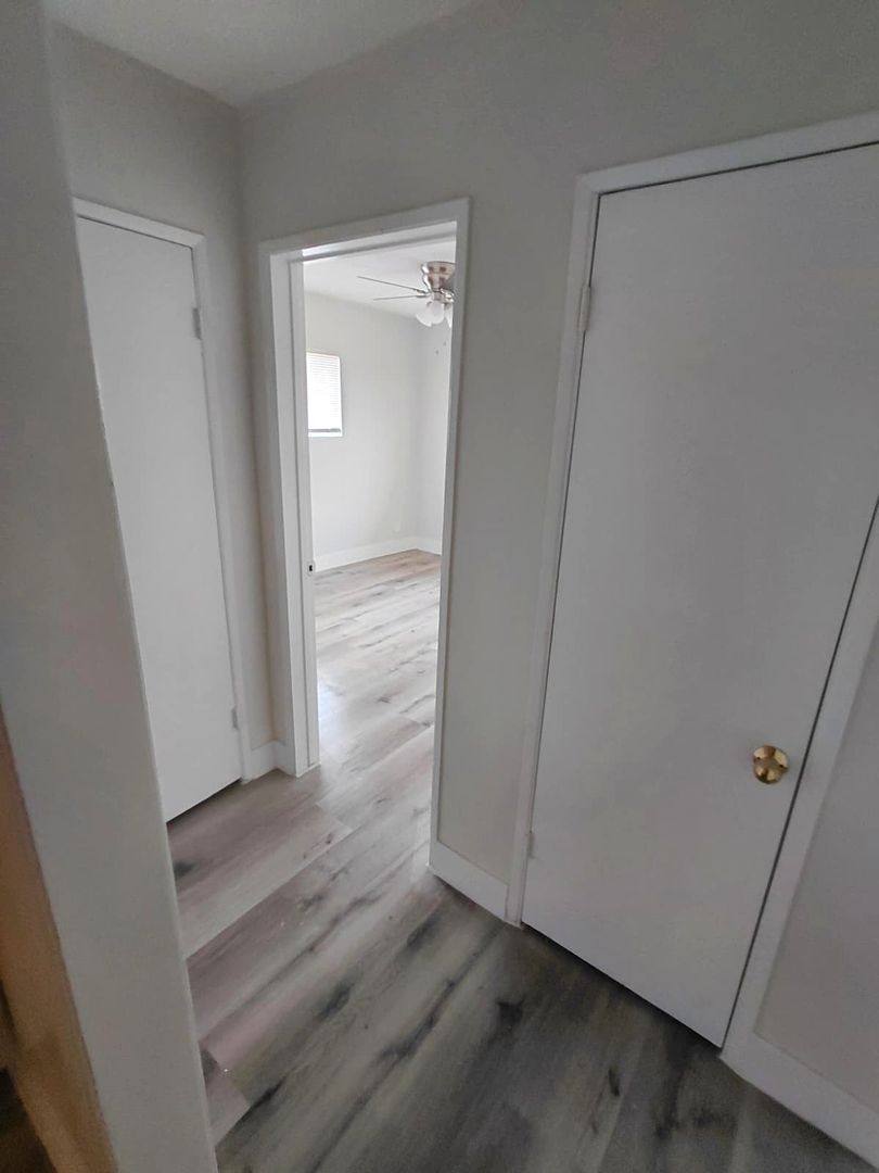 Apartment for rent at 138 E 88th St, Los Angeles, CA 90003