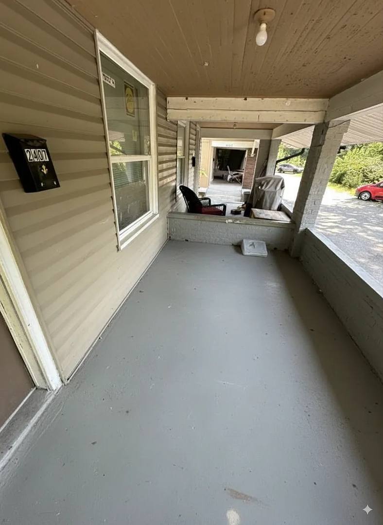 Townhouse for rent at 2407 E 16th St, Indianapolis, IN 46201